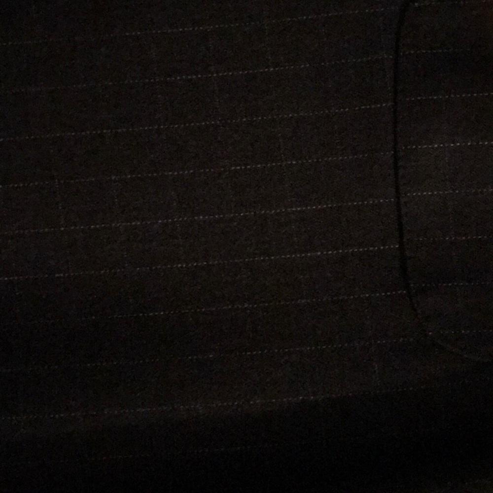Suit - Picture 2 of 7